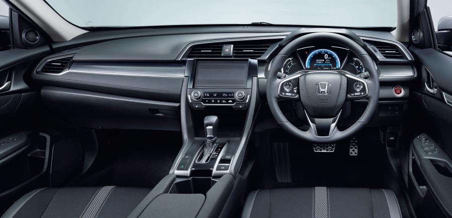 Торпедо Honda Civic Sedan (FC) 2019 года  (JP) (фото 5 из 13)
